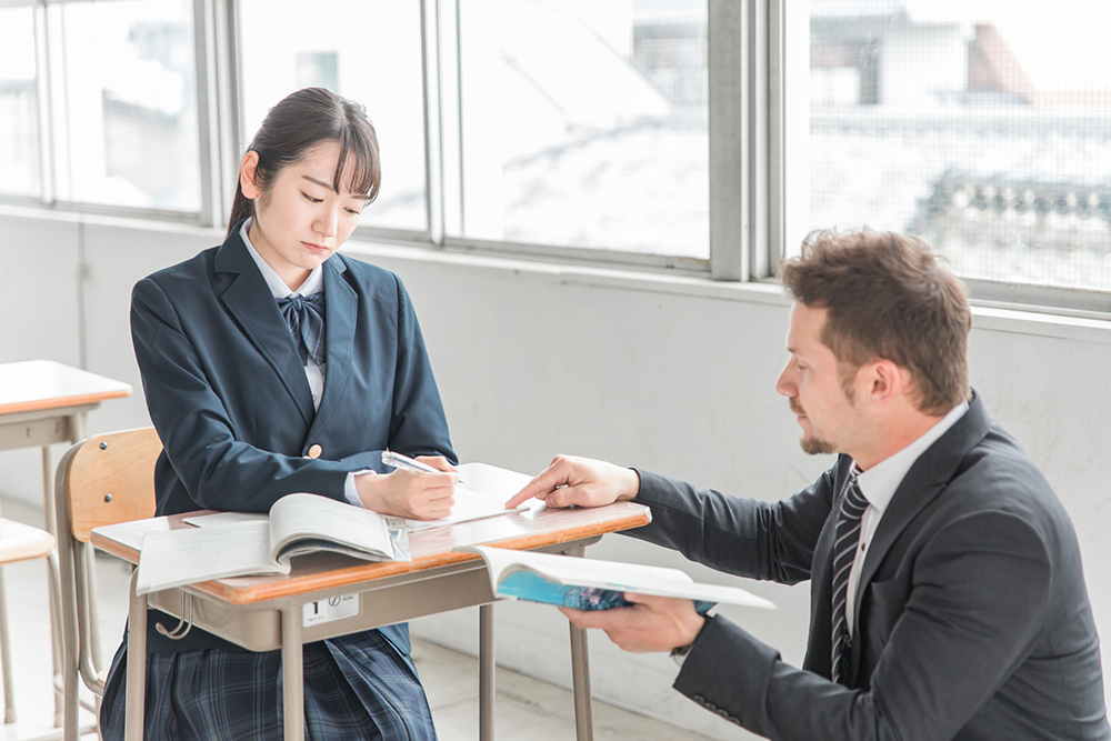 日本の英語教育は習得までに約20年